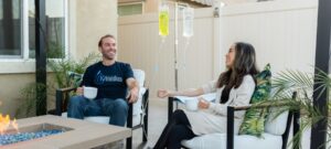 IV Vitamin Therapy at Home in Dubai